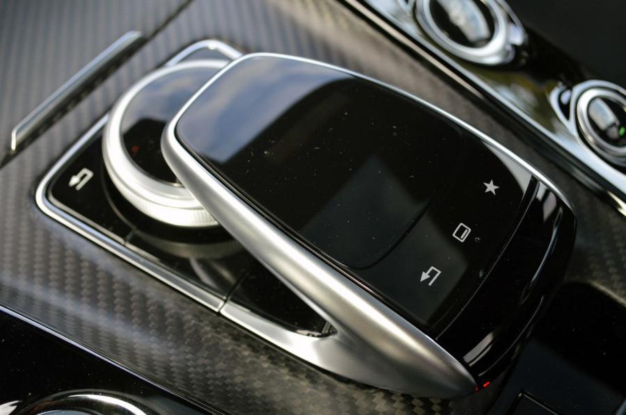  Mercedes-AMG GT 2014 года  (фото 130 из 139)